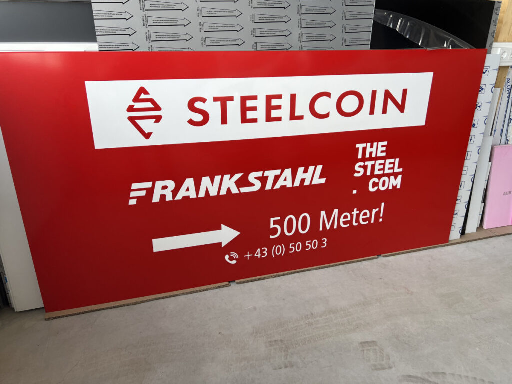 cut_print_Schilder_Banner_3 Werbetafel von Cut & Print für Steelcoin