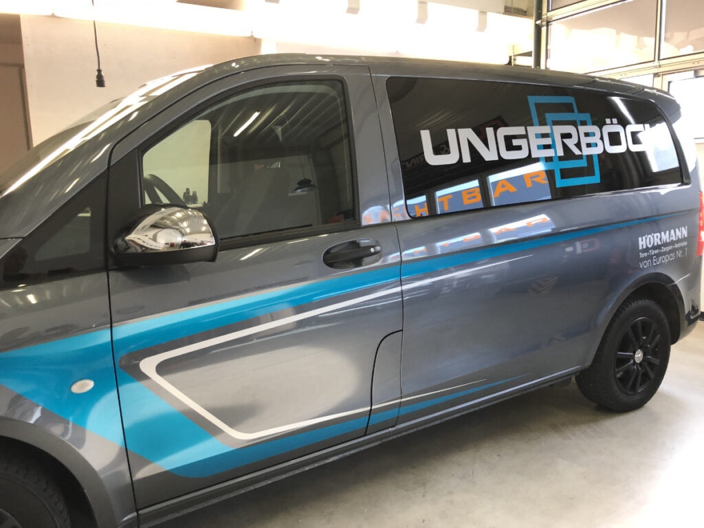 cut_print_Unsere_Werke_4 Fahrzeugbeschriftung Ungerböck Tore Türen