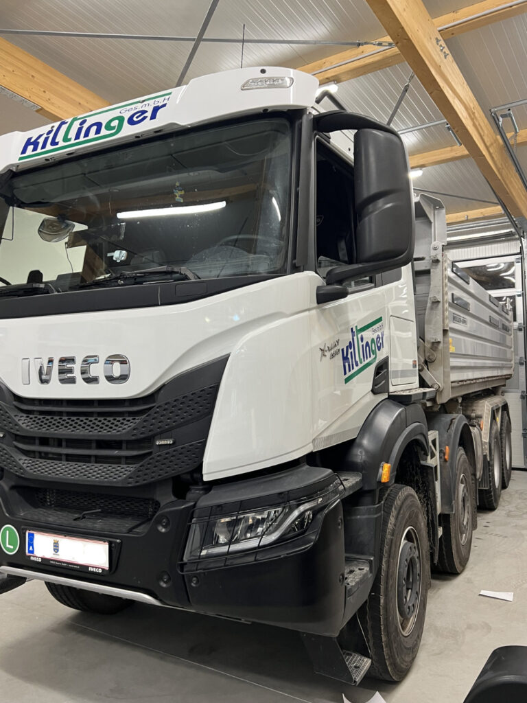 cut_print_fahrzeugbeschriftung_1 Cut & Print beschrift LKW Lastkraftwagen